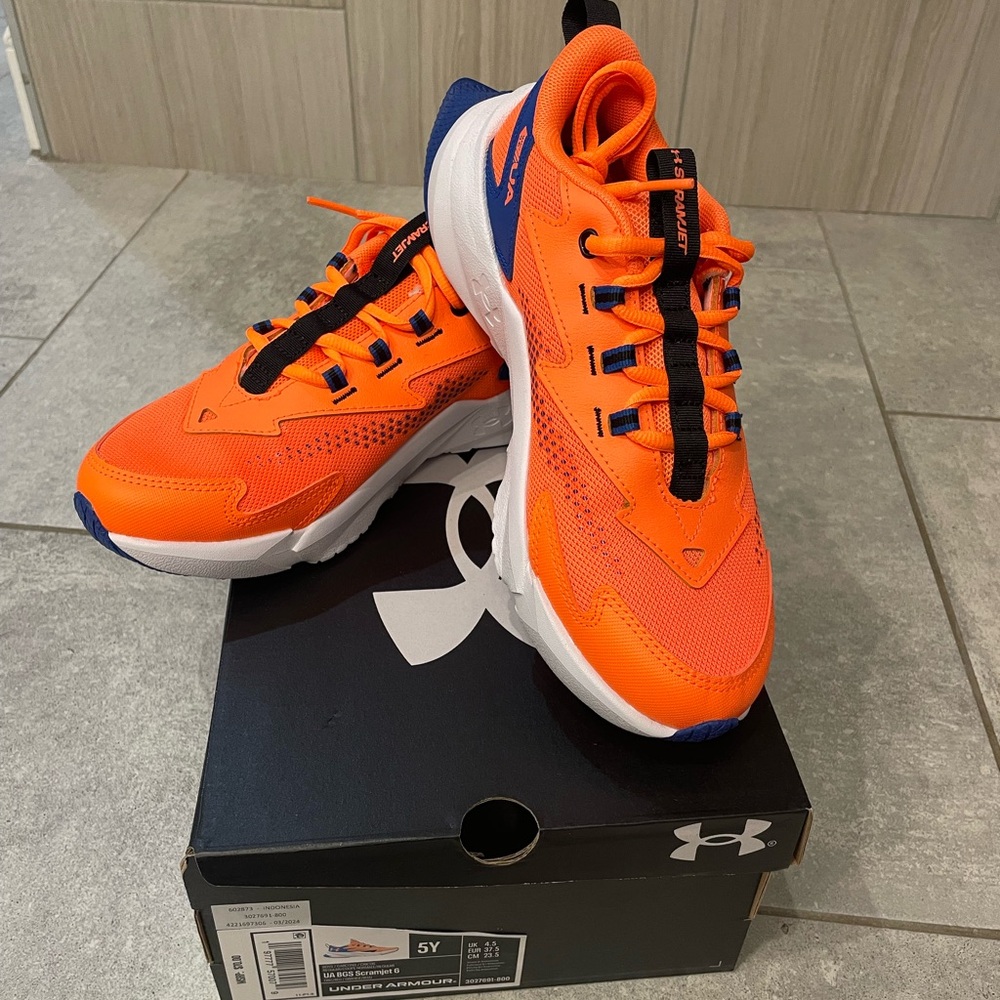 Under Armour boy shoes